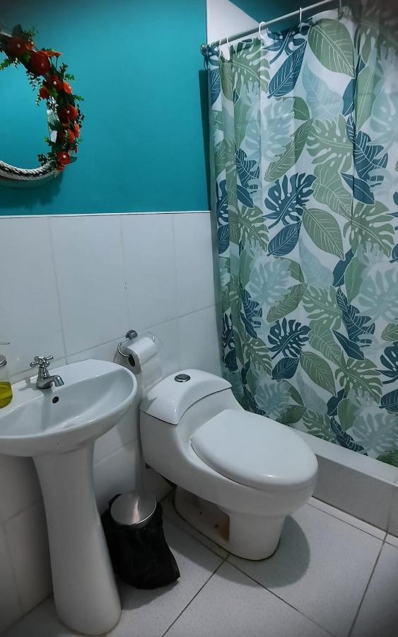 Hostal Brisa Marina Паракас Екстериор снимка